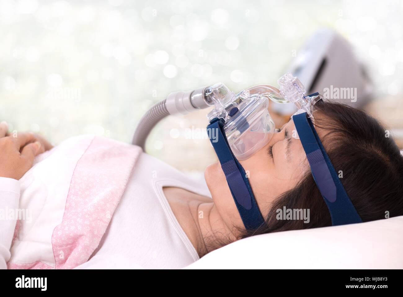 Wearing hospital mask hires stock photography and images Alamy