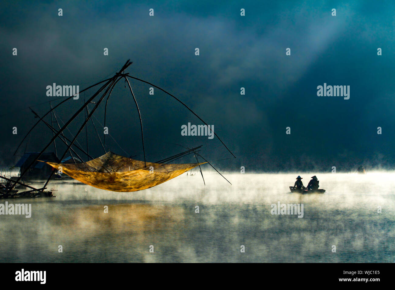 Fishing Boat Storm High Resolution Stock Photography And Images Alamy Fishing Boat Storm High Resolution Stock Photography And Images Alamy