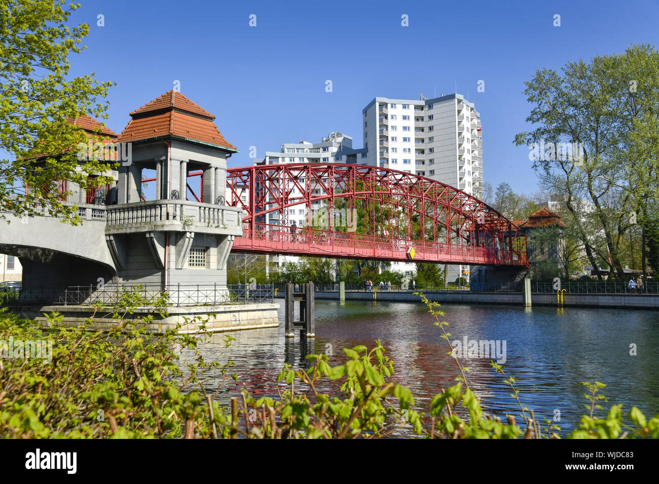 Berlin, Berlin-Tegel, bridge, bridge, Germany, iron, iron bridge, iron bridge, footbridge, footbridge, harbour bridge, harbour bridge, red, red, more Stock Photo