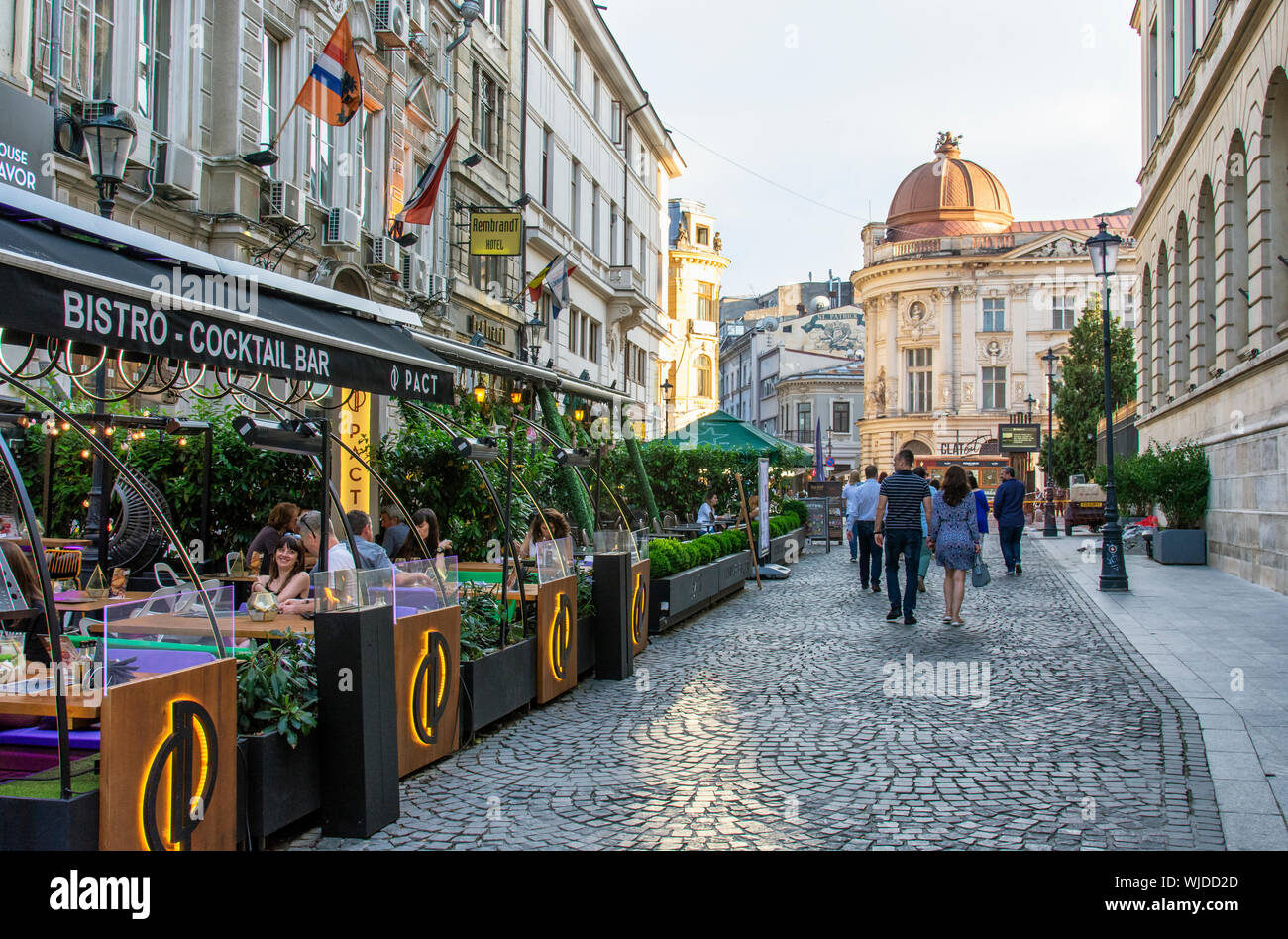 Smardan street (Strada Smardan) the main pedestrian street full of restaurants in central Bucharest. Romania Stock Photo