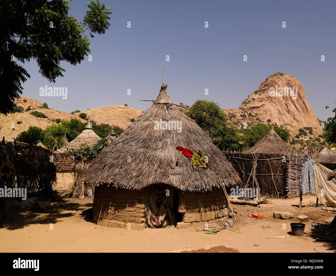 Lanscape with Mataya village of sara tribe aka Ngambaye or Madjingaye or Mbaye people, Guera, Chad Stock Photo