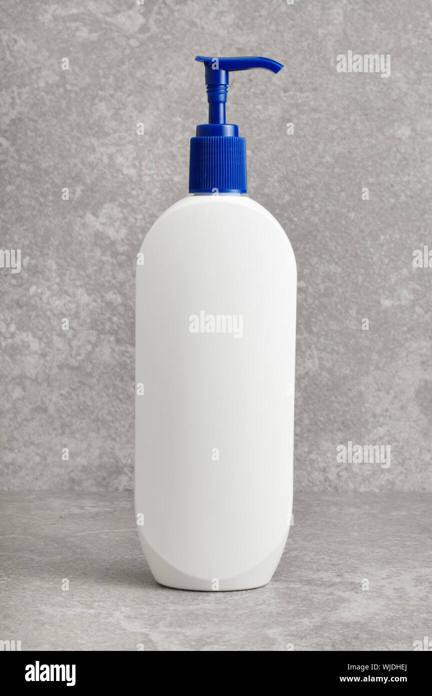 Shampoo holder hi-res stock photography and images - Alamy