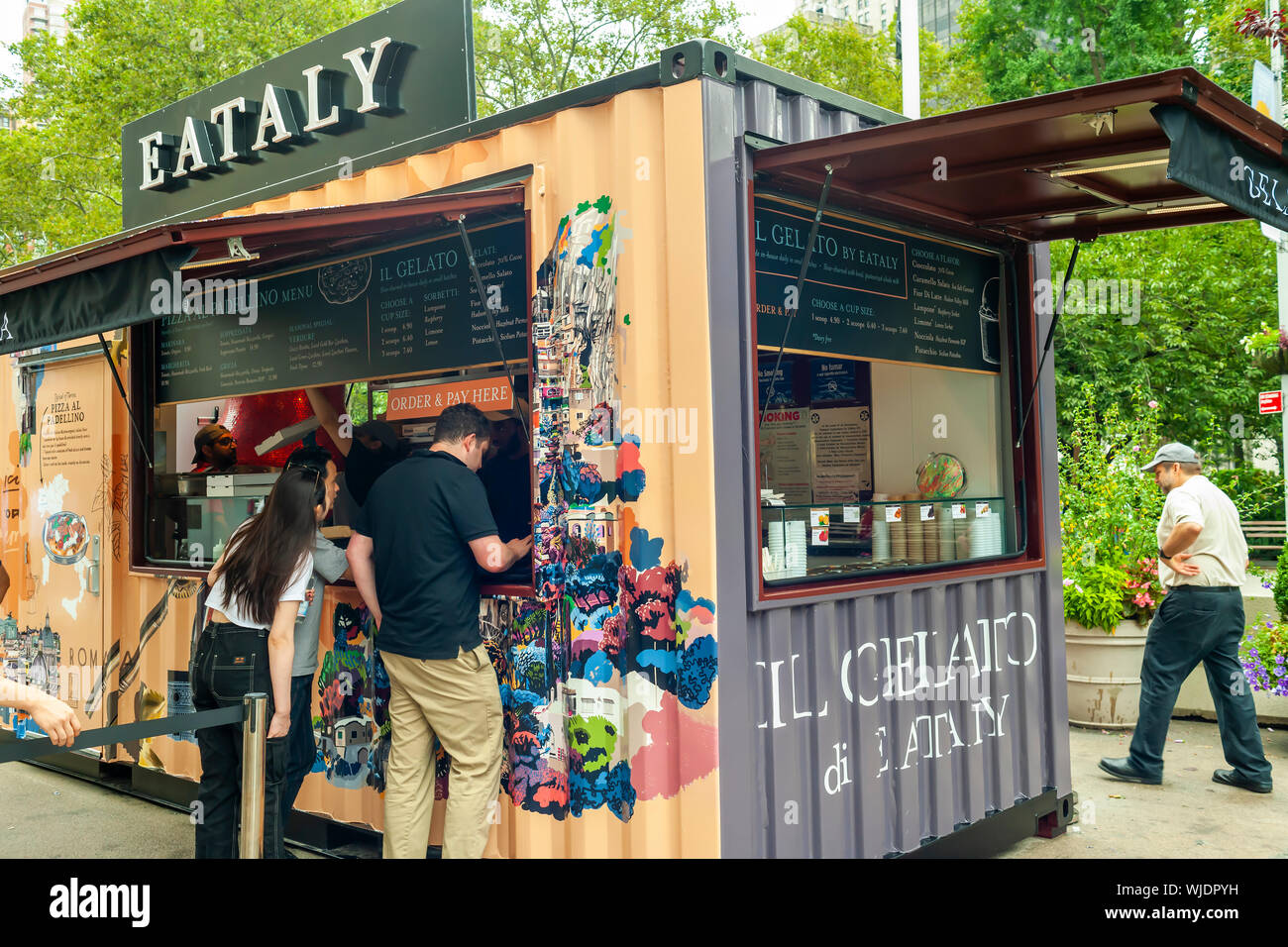 The New Eataly Kiosk In Flatiron Plaza Across From The