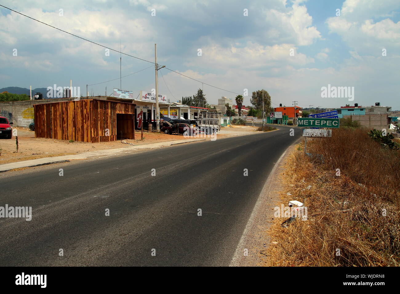 Abandoned mexican village hi-res stock photography and images - Alamy