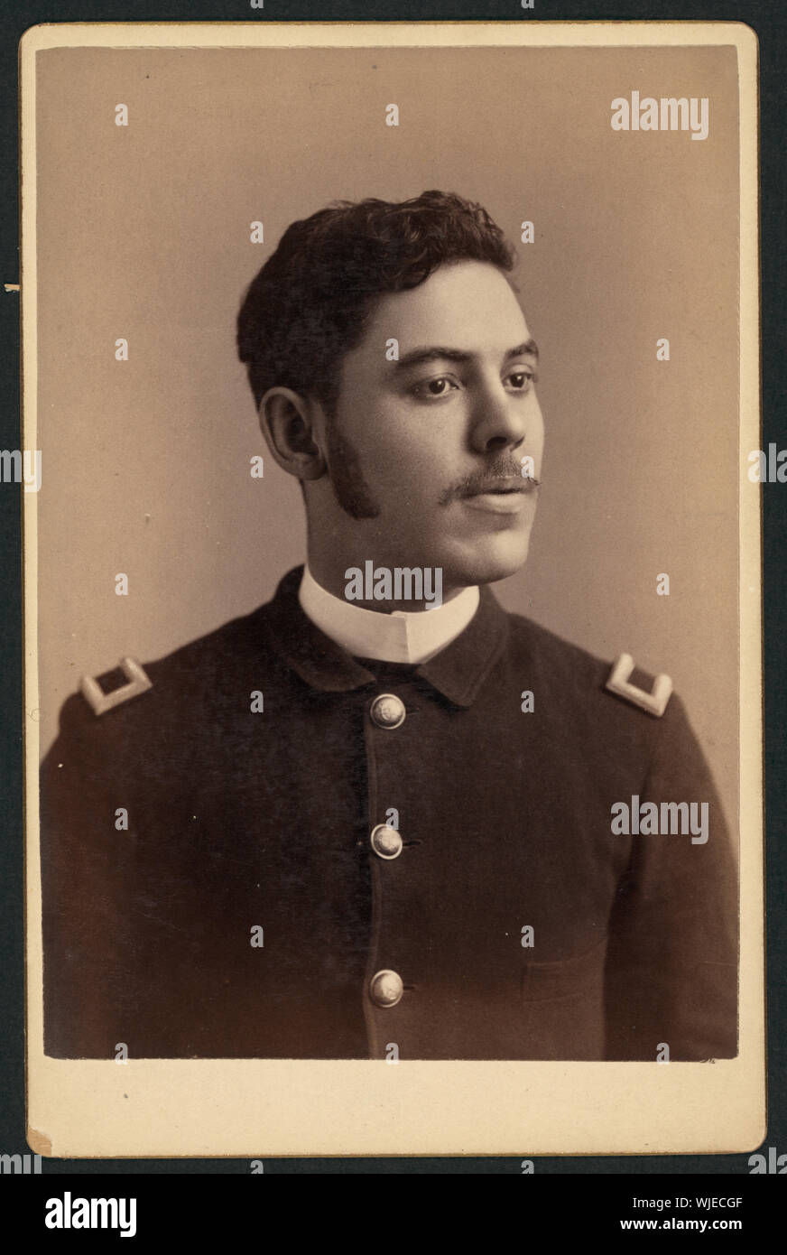 African american in the military hi-res stock photography and images ...