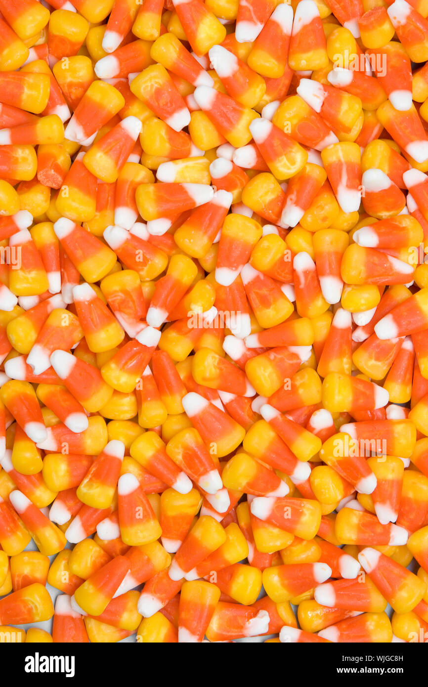 Pile of candy corn hi-res stock photography and images - Alamy