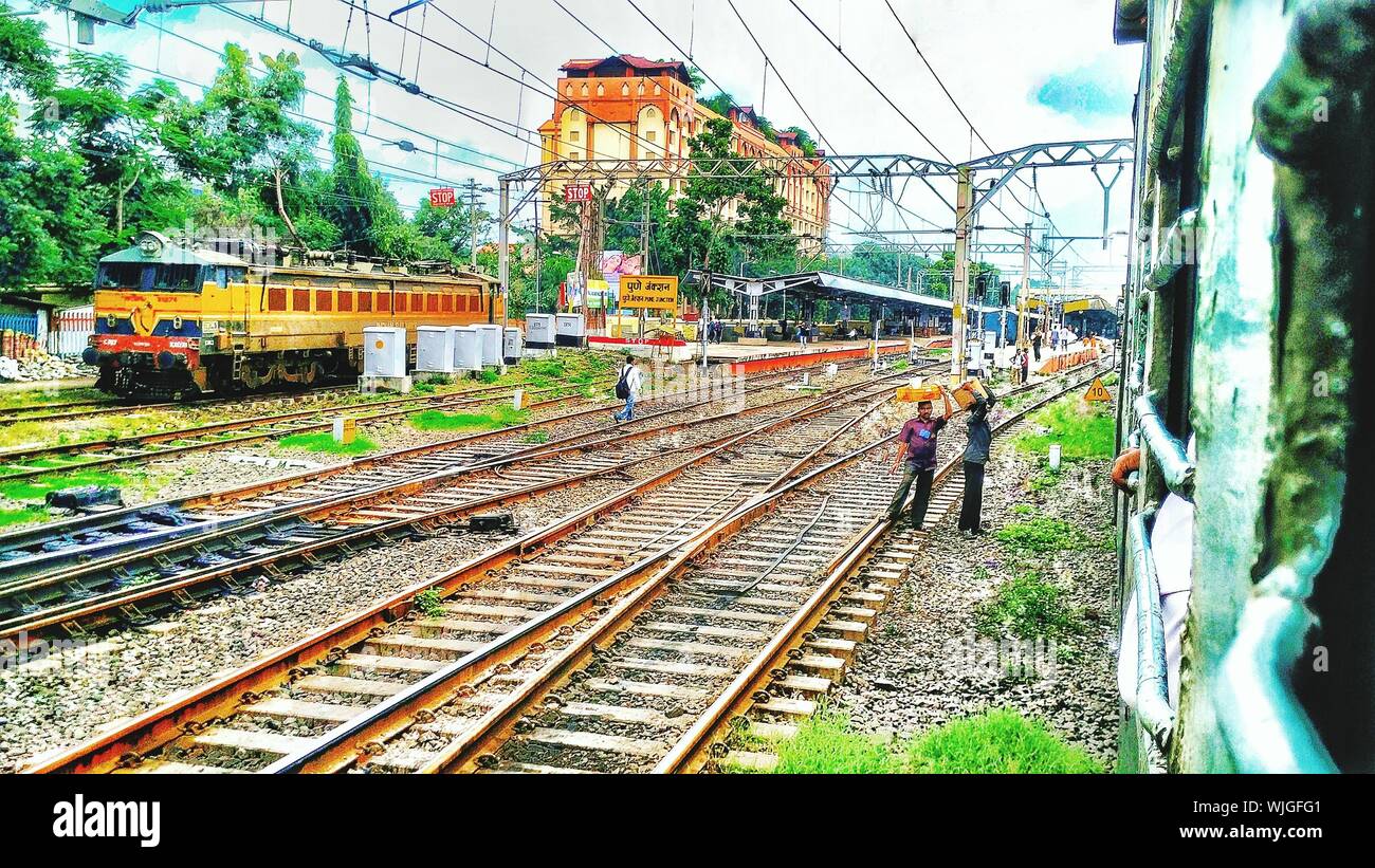 India train food hires stock photography and images Alamy