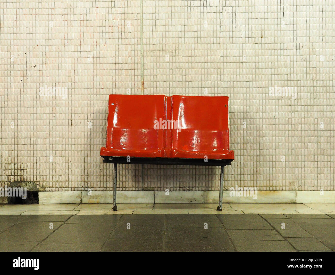 Red wall seats hires stock photography and images Alamy