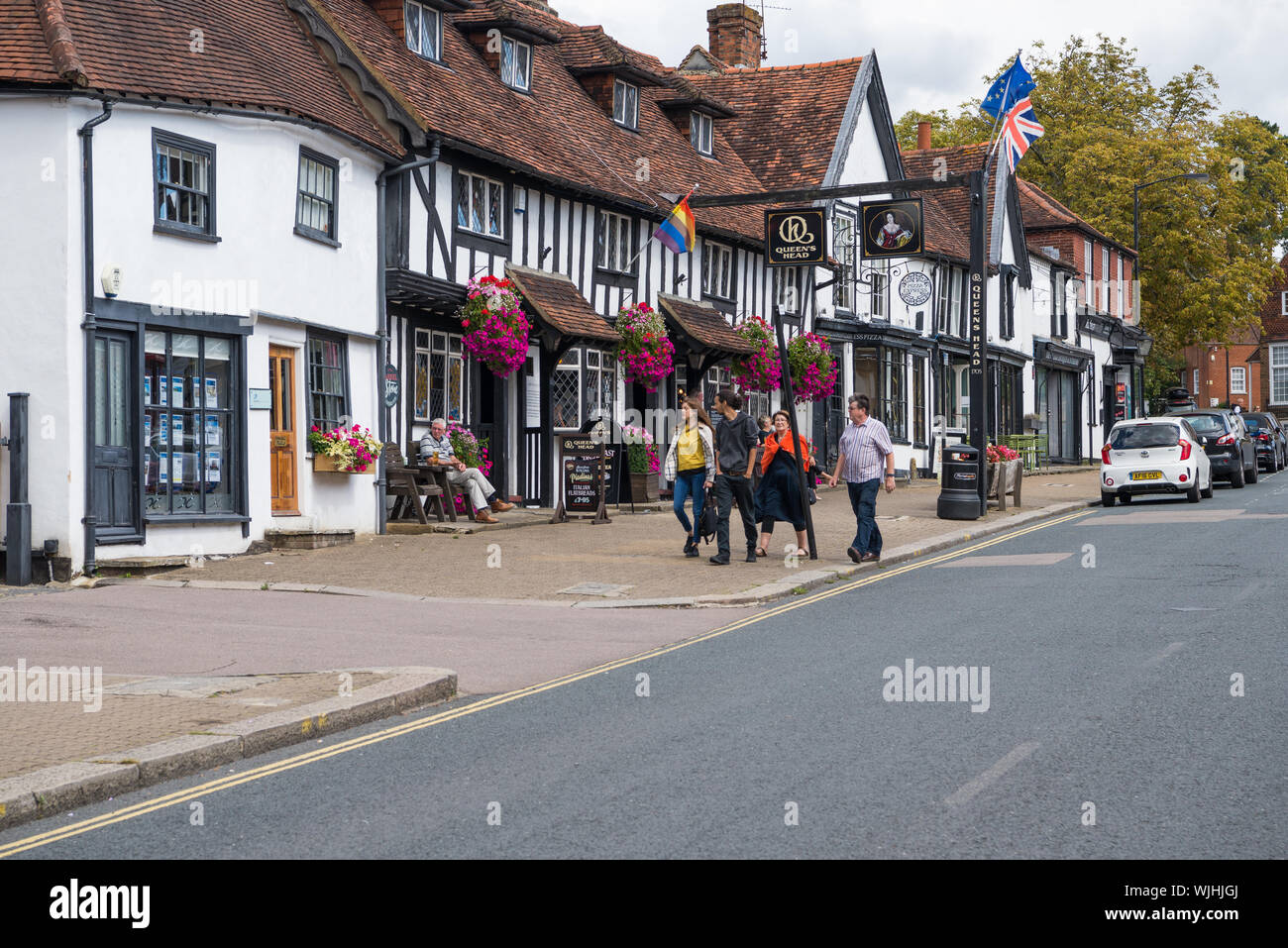 The Queens Head public house, a Grade ll listed 16th century Wealden