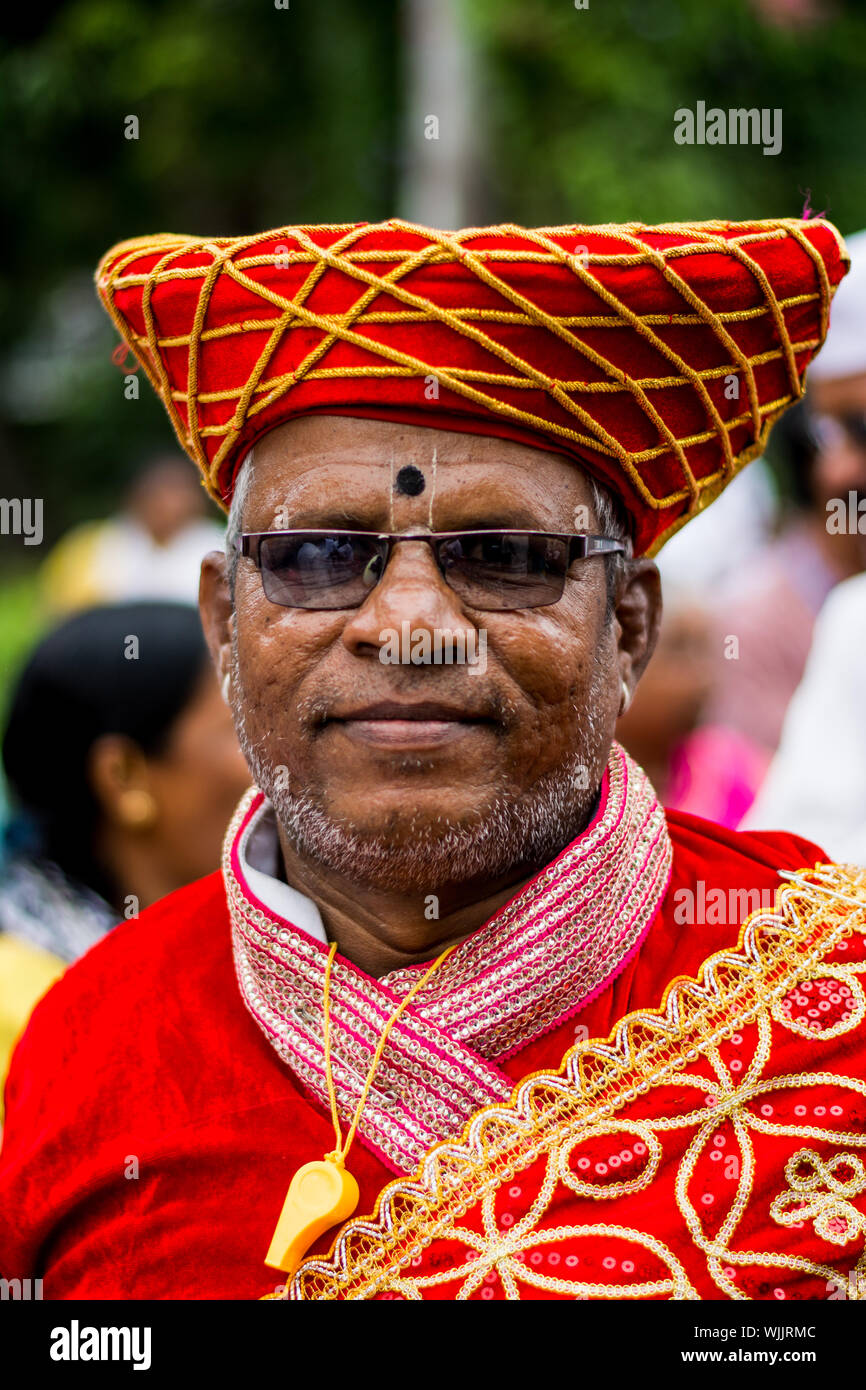 Man wearing traditional costume hires stock photography and images Alamy
