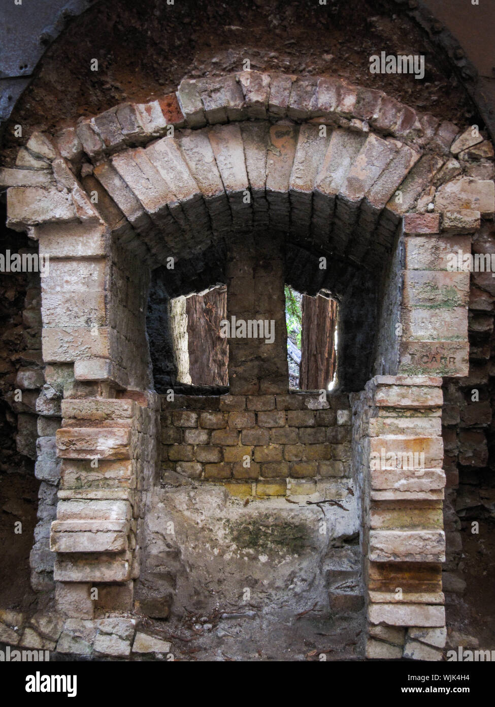 Old lime kiln hires stock photography and images Alamy