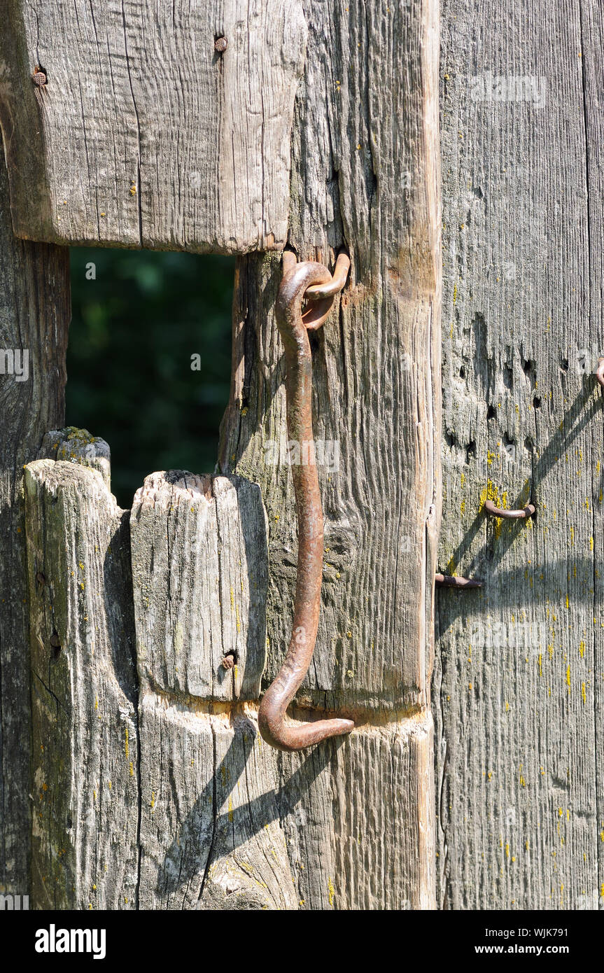 Rusted gate hook hi-res stock photography and images - Alamy
