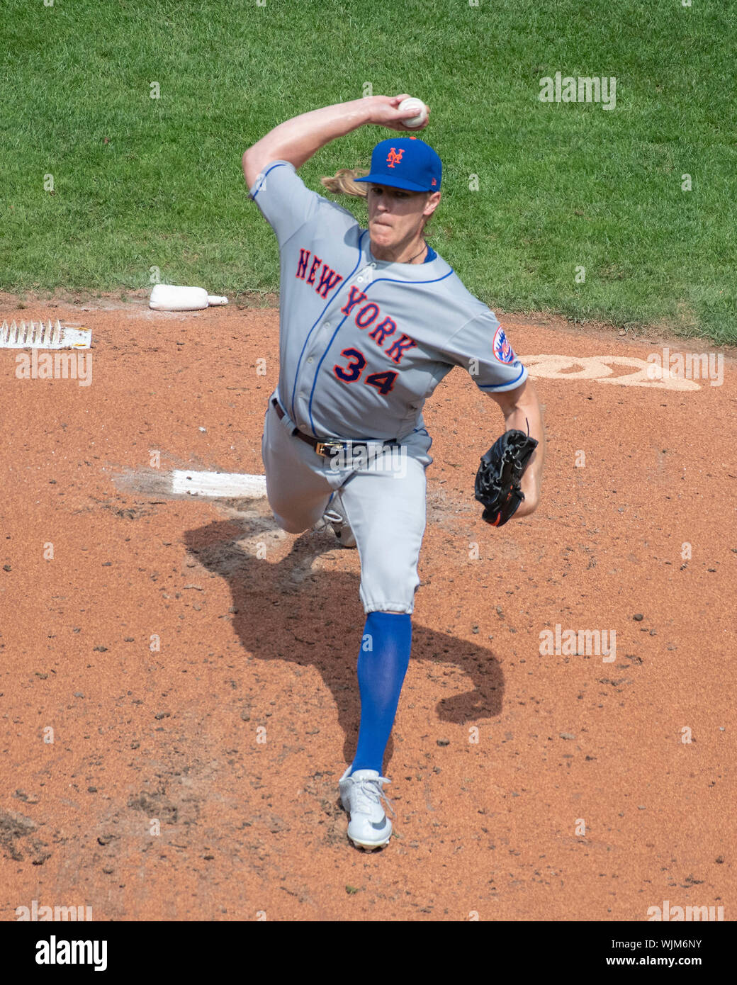 Washington, United States Of America. 02nd Sep, 2019. New York Mets starting pitcher Noah Syndergaard (34) works in the second inning against the Washington Nationals at Nationals Park in Washington, DC on Monday, September 2, 2019.Credit: Ron Sachs/CNP (RESTRICTION: NO New York or New Jersey Newspapers or newspapers within a 75 mile radius of New York City) | usage worldwide Credit: dpa/Alamy Live News Stock Photo