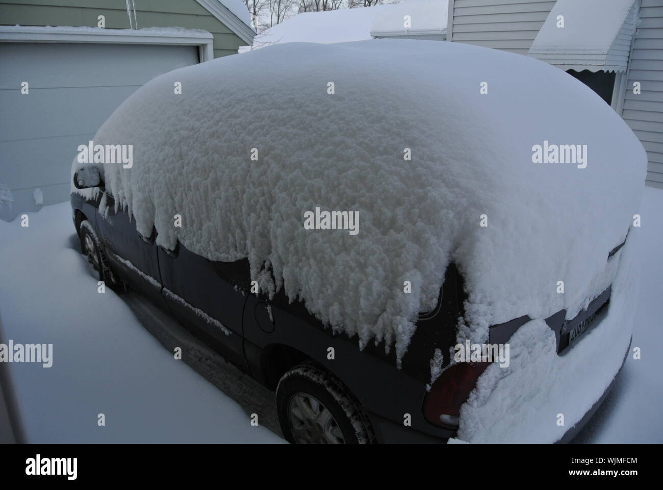 Car outside house hires stock photography and images Alamy