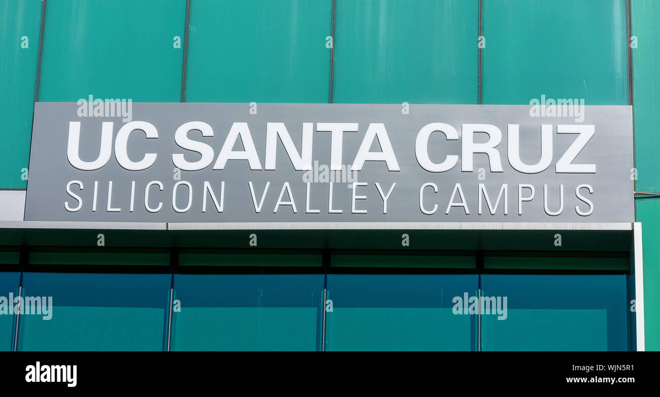 UC Santa Cruz Silicon Valley Extension sign near school campus Stock