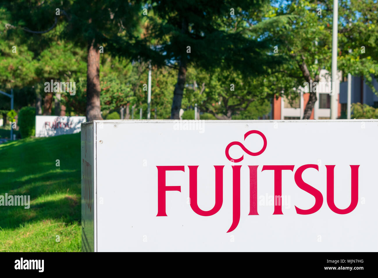 Fujitsu sign at the company office in Silicon Valley, high-tech hub of San Francisco Bay Area Stock Photo