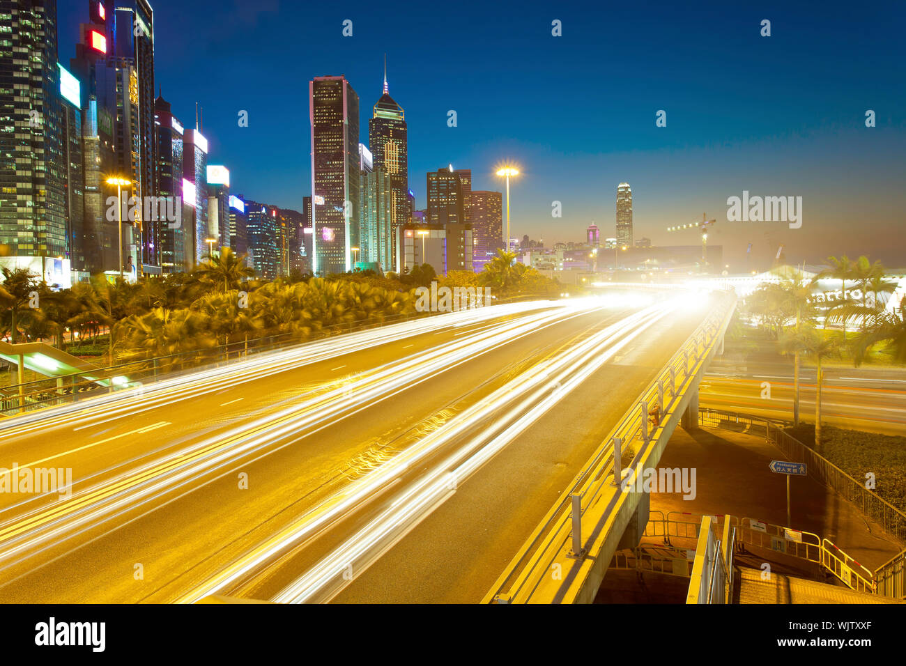 Traffic in downtown Hong Kong at night Stock Photo - Alamy