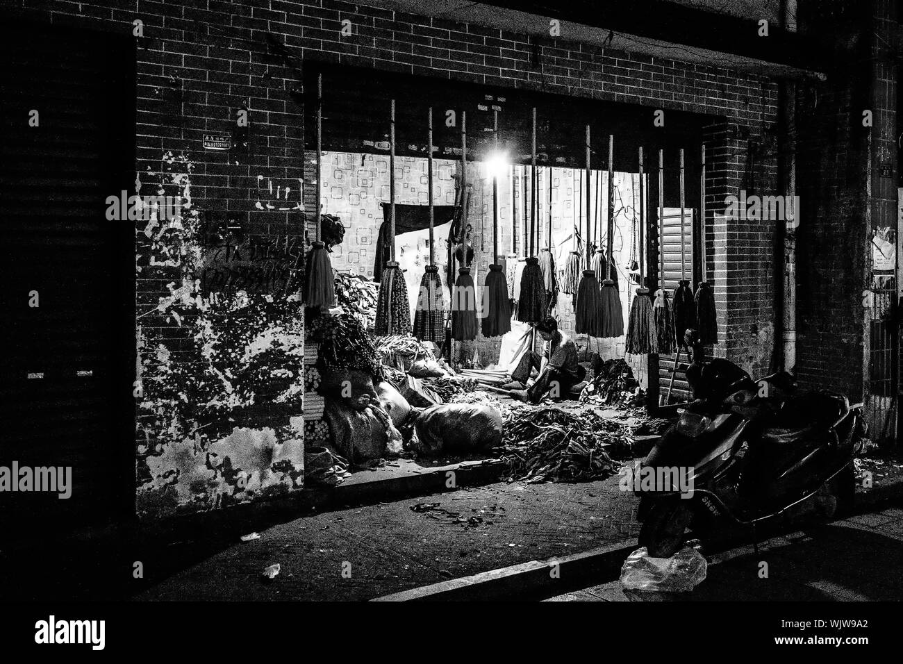 Mops transport hires stock photography and images Alamy