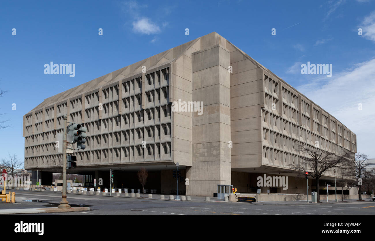 Hubert H. Humphrey Building, located at the foot of Capitol Hill, Washington, D.C Stock Photo