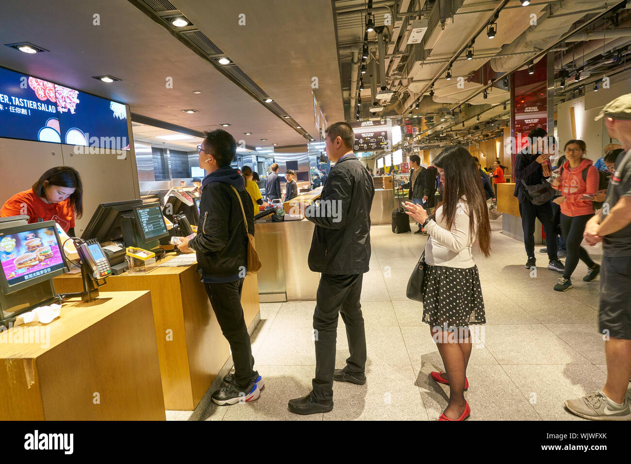 Queue to mcdonalds hi-res stock photography and images - Alamy