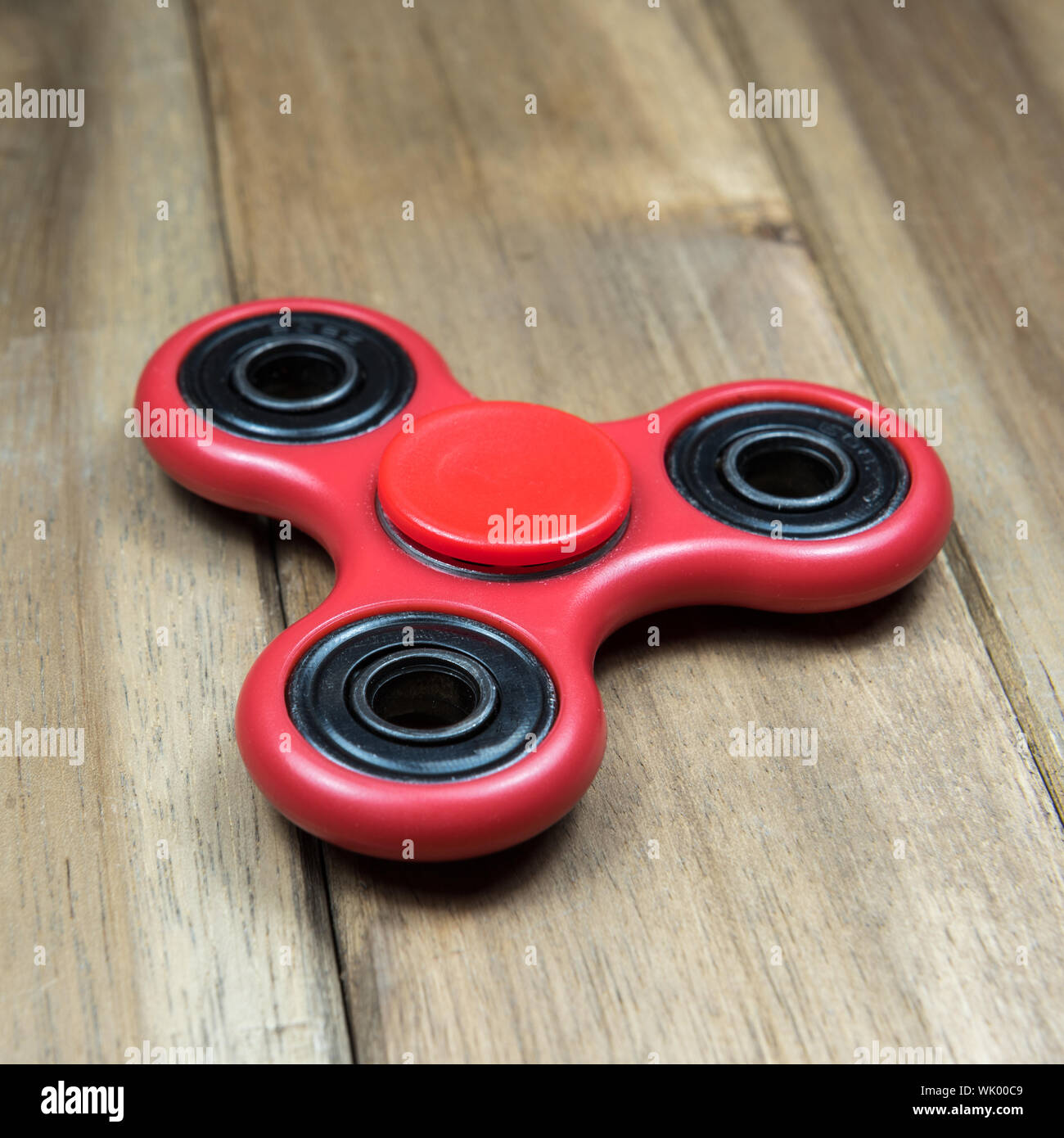 fidget table