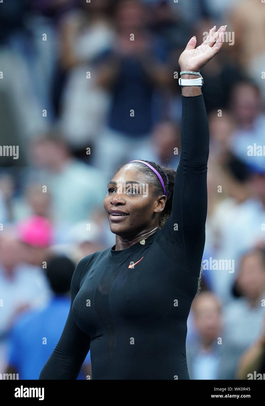 New York, USA. 3rd Sep, 2019. Serena Williams gestures to audience after women's singles quarterfinal match between Wang Qiang of China and Serena Williams of the United States at the 2019 US Open in New York, the United States, Sept. 3, 2019. Credit: Liu Jie/Xinhua/Alamy Live News Stock Photo