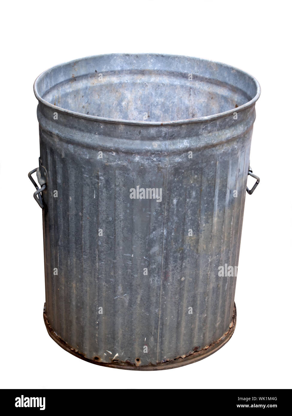 close up of an old trash can Stock Photo - Alamy