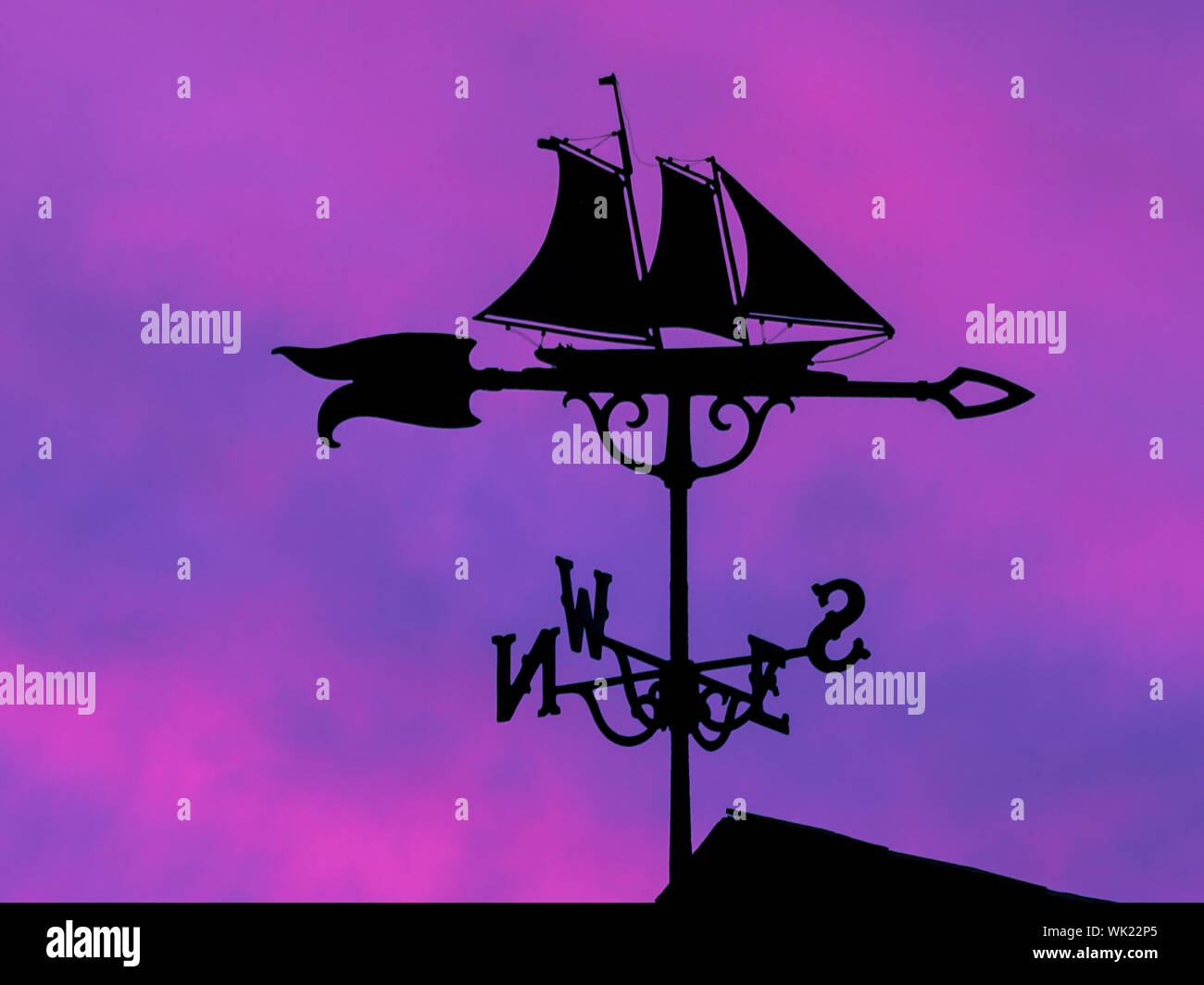 Directional weather vane hires stock photography and images Alamy