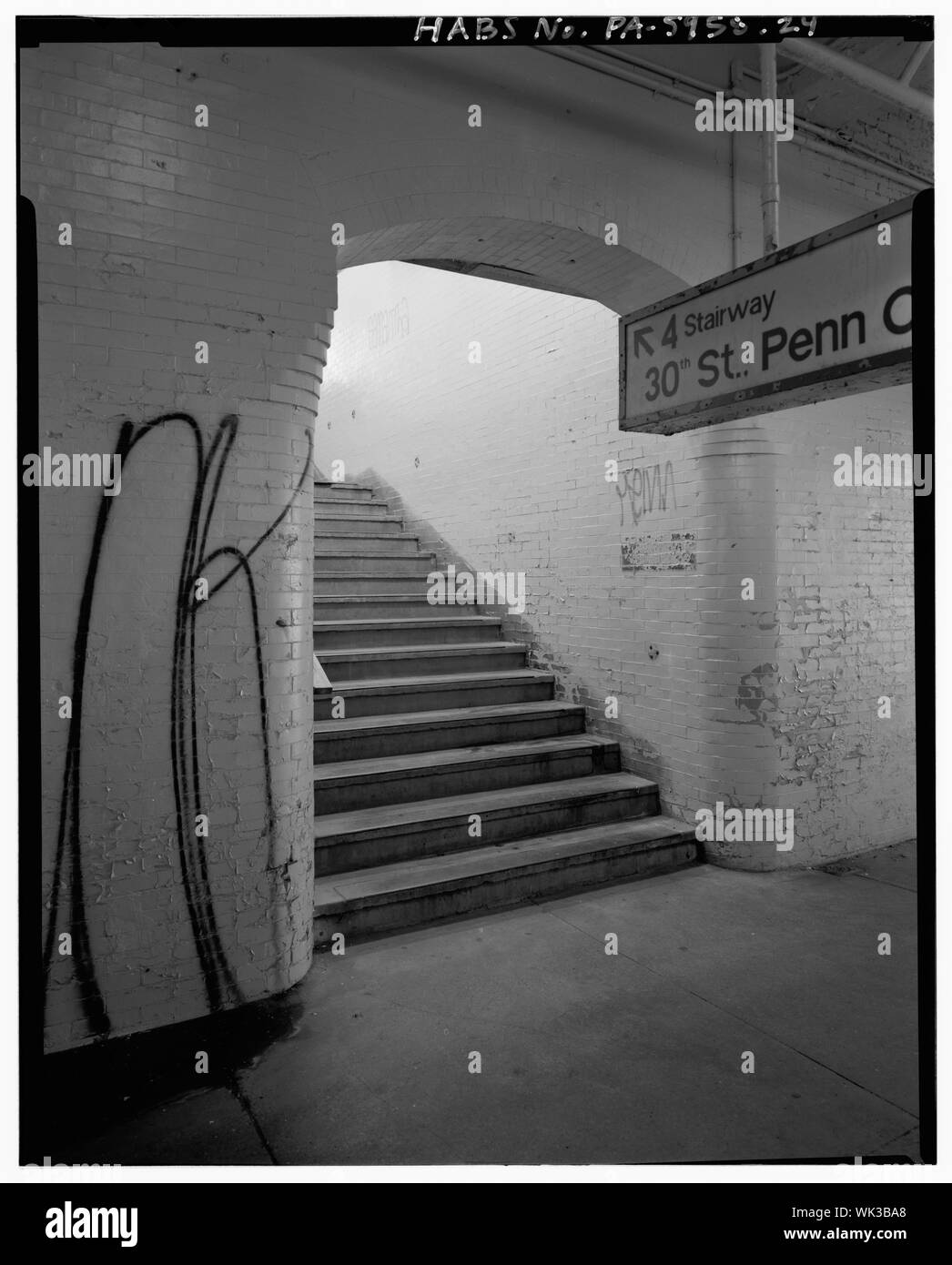 Stairway to the westbound platform at North Philadelphia station in ...