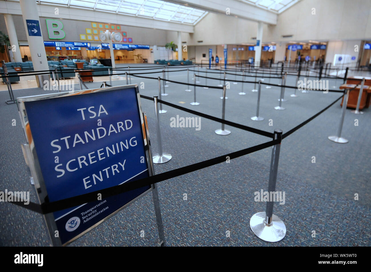 Orlando, Florida, USA. 3rd Sep, 2019. The entrance to TSA security screening is seen at Orlando International Airport after the airport was closed on September 3, 2019 as Hurricane Dorian turns to the north off the eastern coast of Florida after a weakened Category 2 storm devastates parts of the Bahamas. Credit: Paul Hennessy/SOPA Images/ZUMA Wire/Alamy Live News Stock Photo