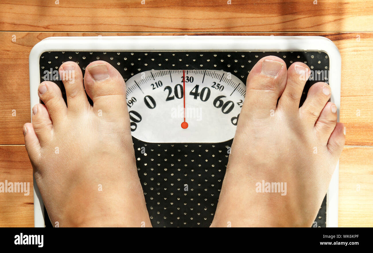 Pounds To Kilograms High Resolution Stock Photography and Images - Alamy