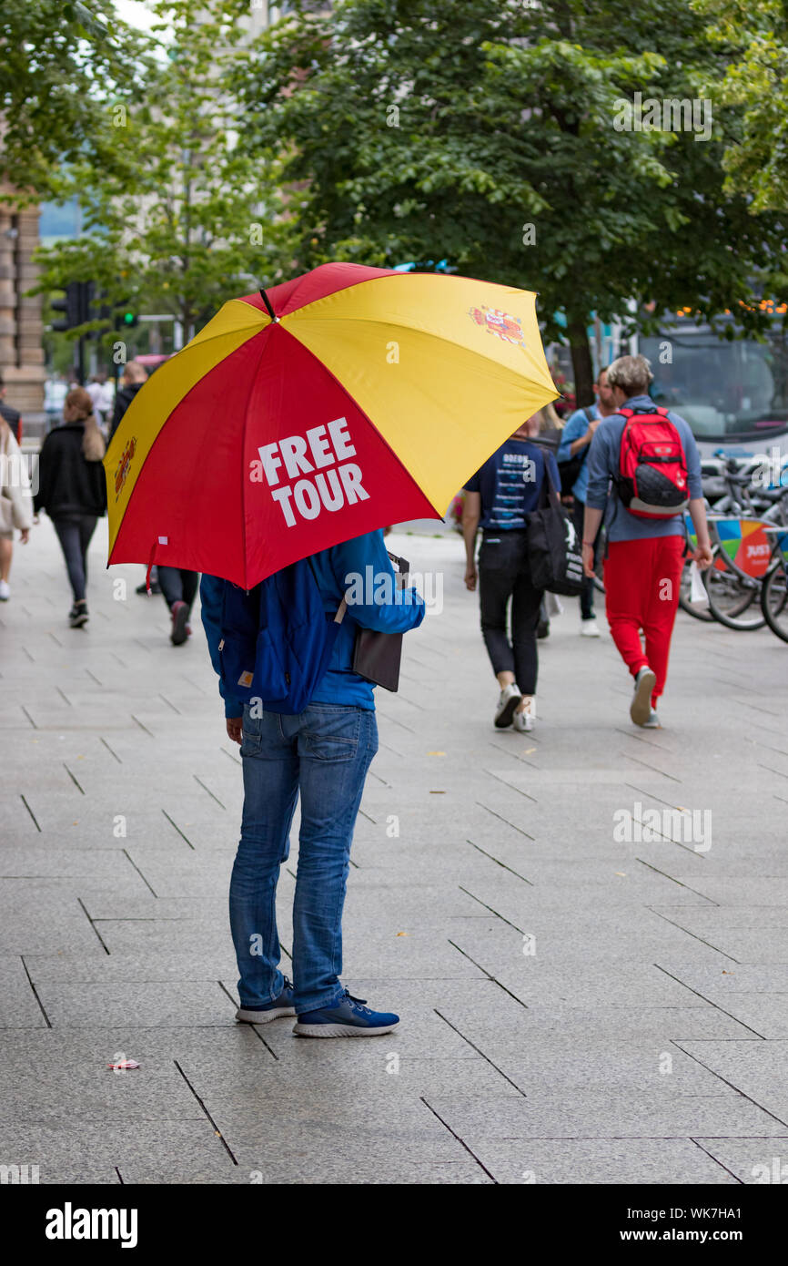 Belfast free walking tour hi-res stock photography and images - Alamy