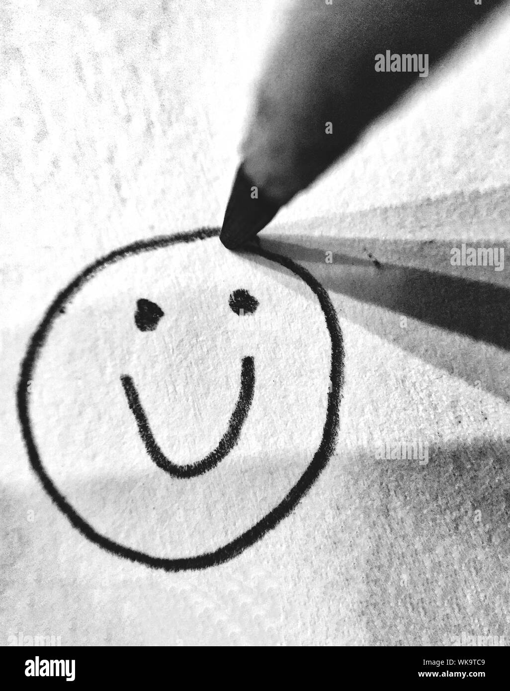 Featured image of post Smiley Face Smile Drawing Images Download smiley face images and photos