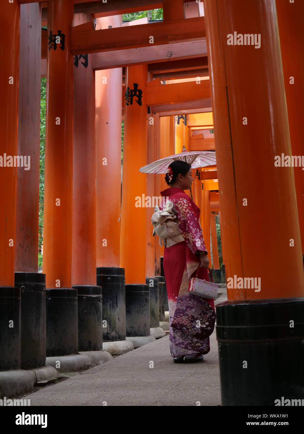 JAPAN - photo by Sean Sprague  Kyoto. Fushimi Inari-Taishi shrine with its vermilion torii (gates). Stock Photo