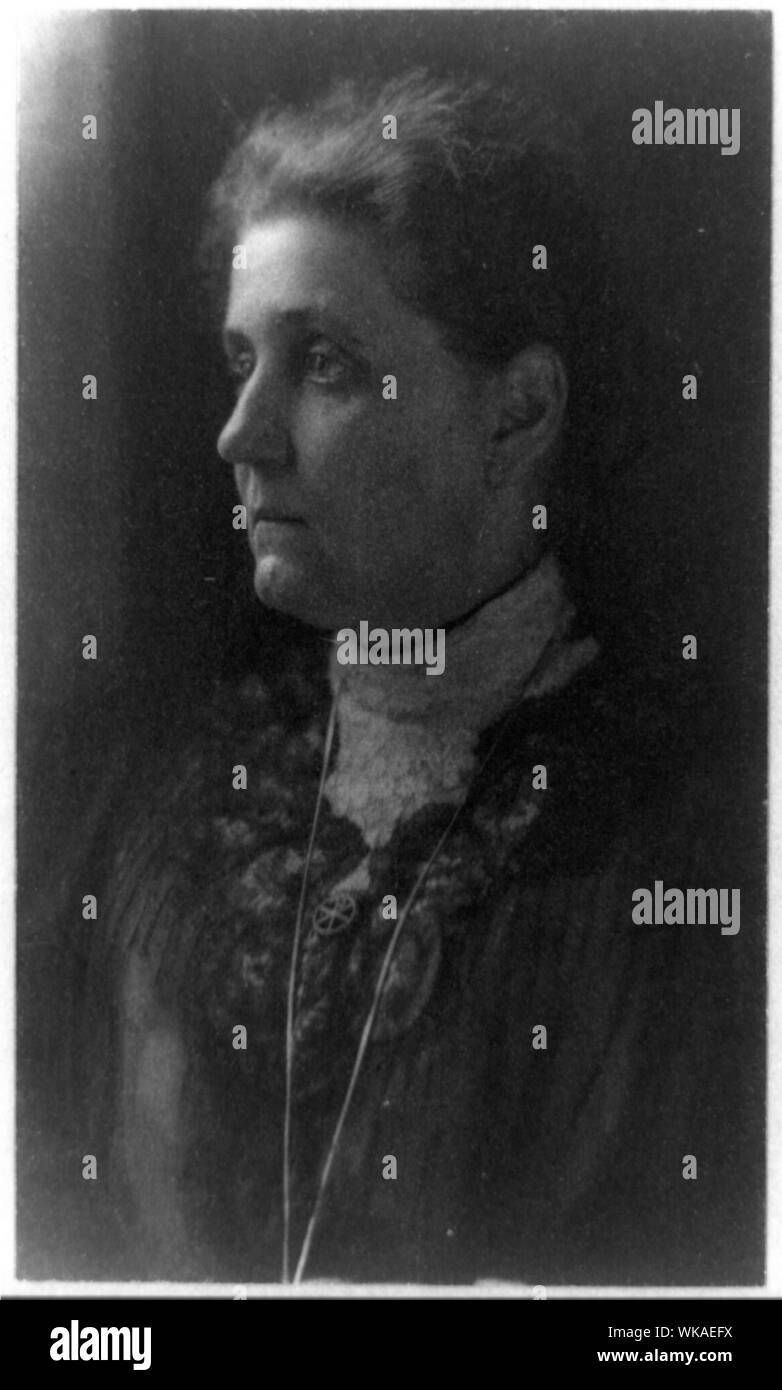 Jane Addams, head-and-shoulders portrait, facing left Stock Photo - Alamy