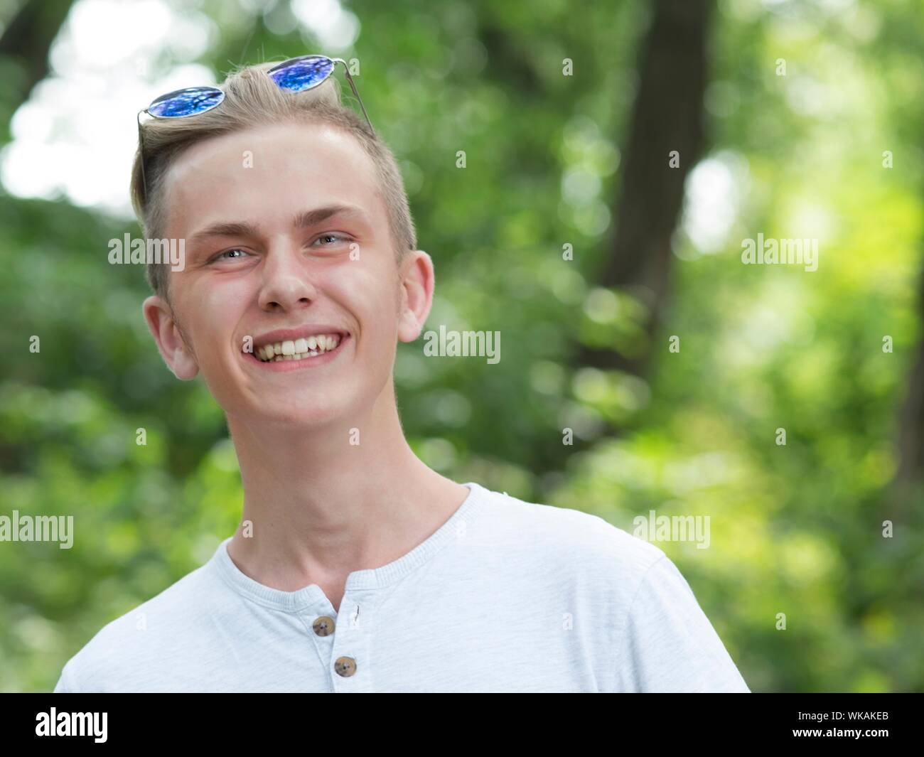 White man portrait happy hi-res stock photography and images - Alamy