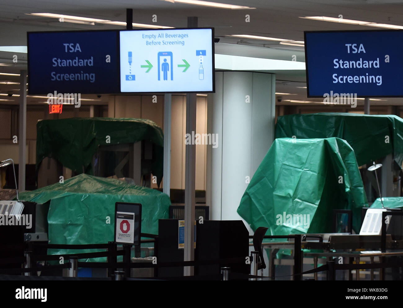 Orlando, United States. 03rd Sep, 2019. Plastic tarps are seen being used for covering the security screening equipment used by TSA at Orlando International Airport, The airport was closed on September 3, 2019 as Hurricane Dorian turns to the north off the eastern coast of Florida after a weakened Category 2 storm devastates parts of the Bahamas. Credit: SOPA Images Limited/Alamy Live News Stock Photo