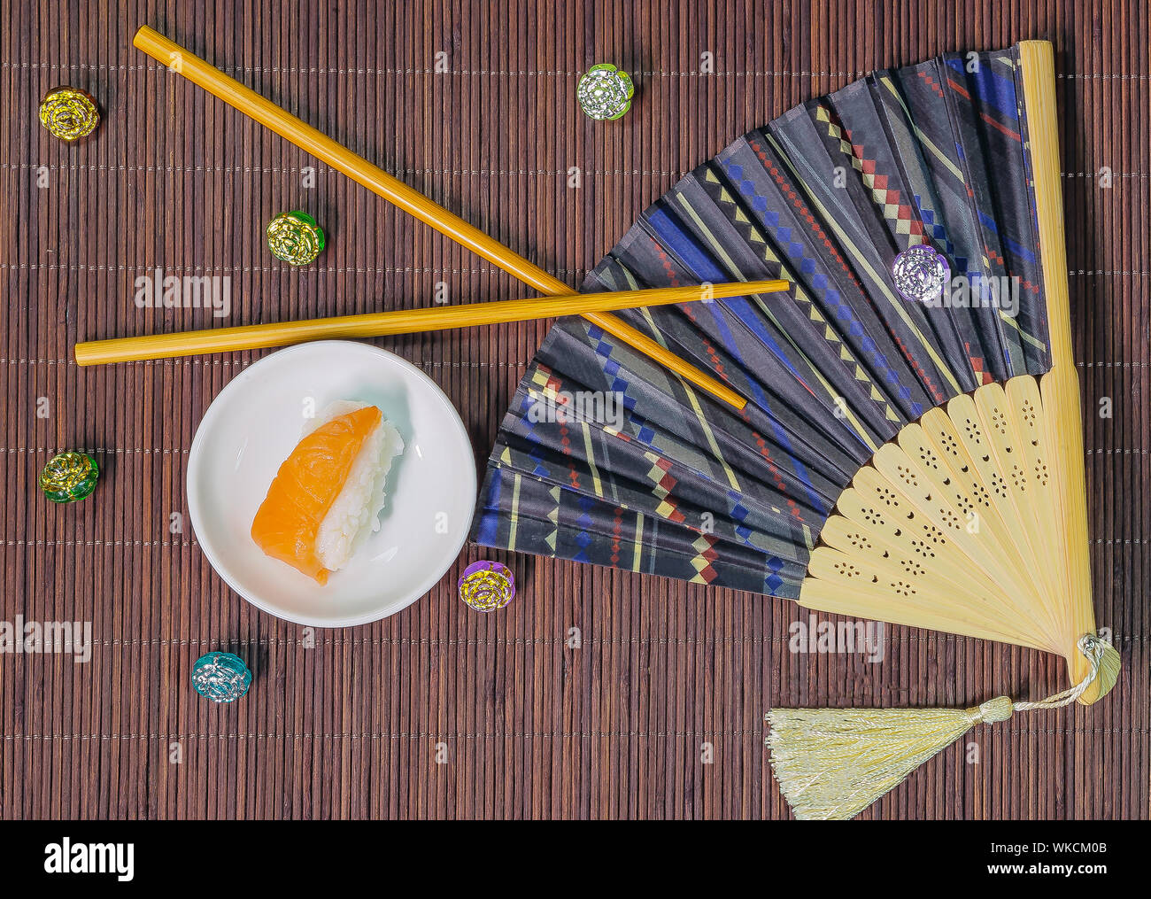 Chopstick fan hi-res stock photography and images - Alamy