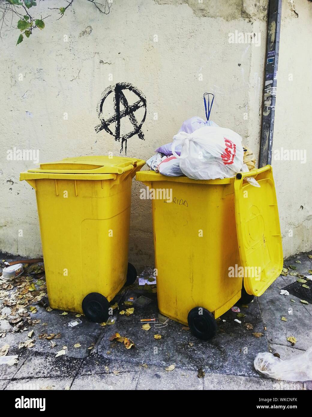 Full garbage bins hi-res stock photography and images - Alamy