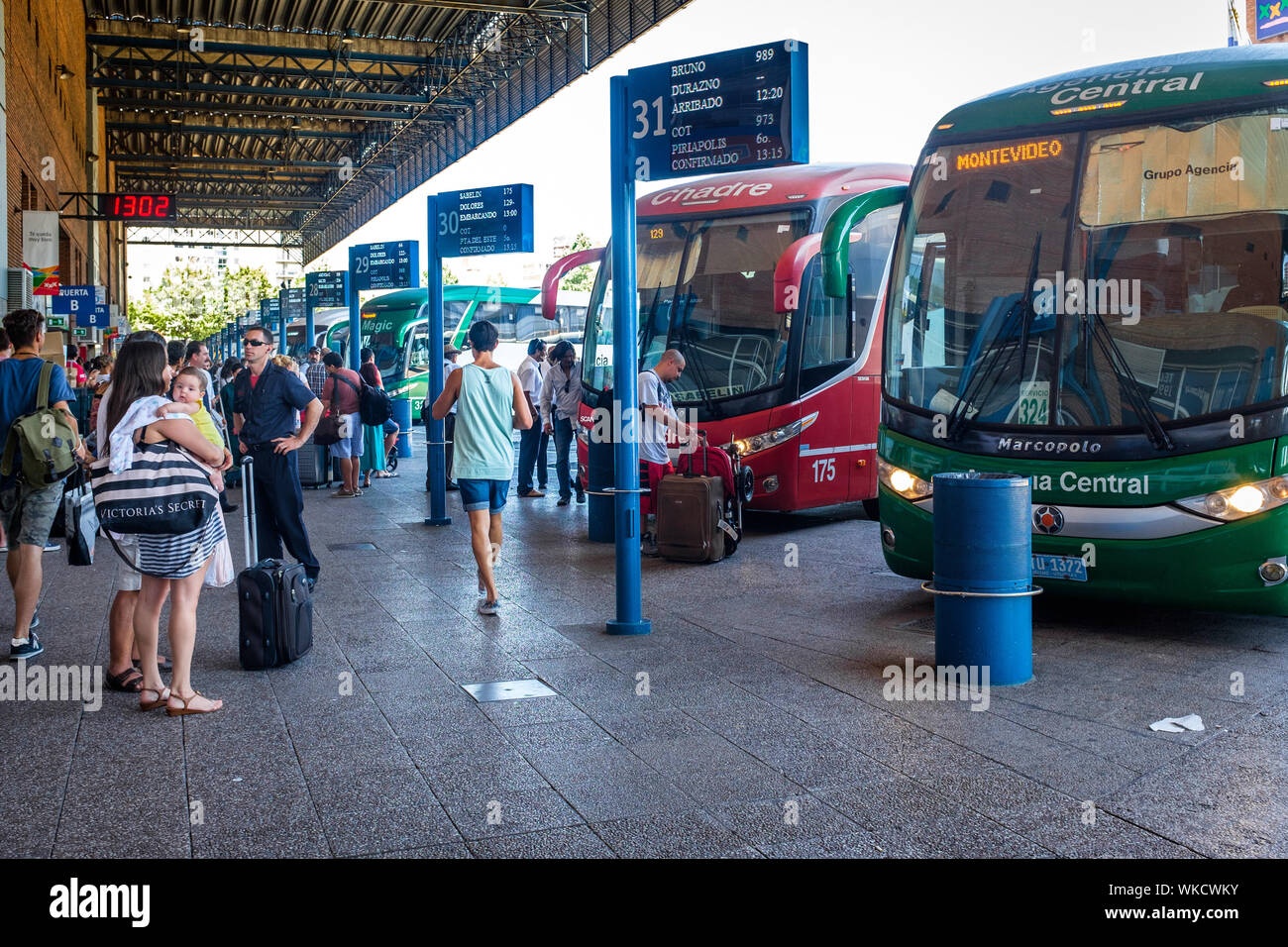 Uruguay, Montevideo: Situated along Boulevard Artigas, in the city centre, the Tres Cruces Bus Station is a hub for passengers travelling by coach and Stock Photo