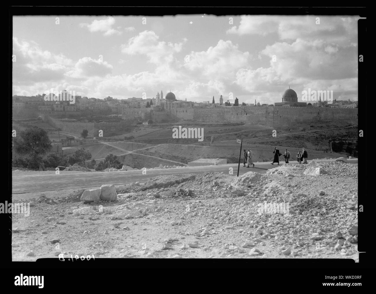 Jerusalem to jericho road hires stock photography and images Alamy