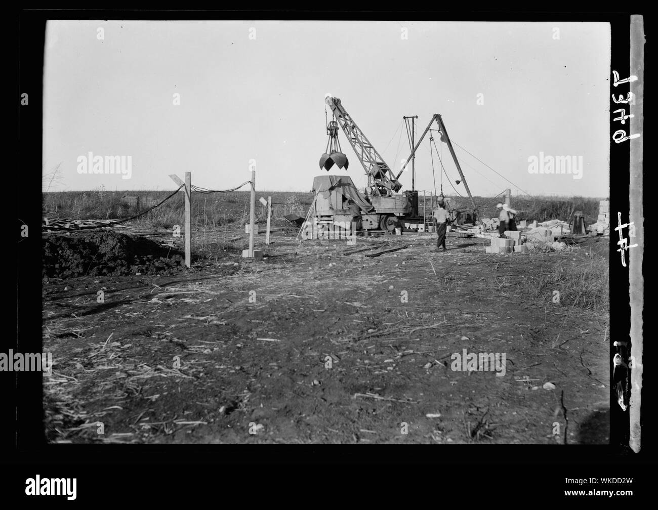Jerusalem Water Works Well Sinking Operations At Ras El Ain Stock Photo Alamy