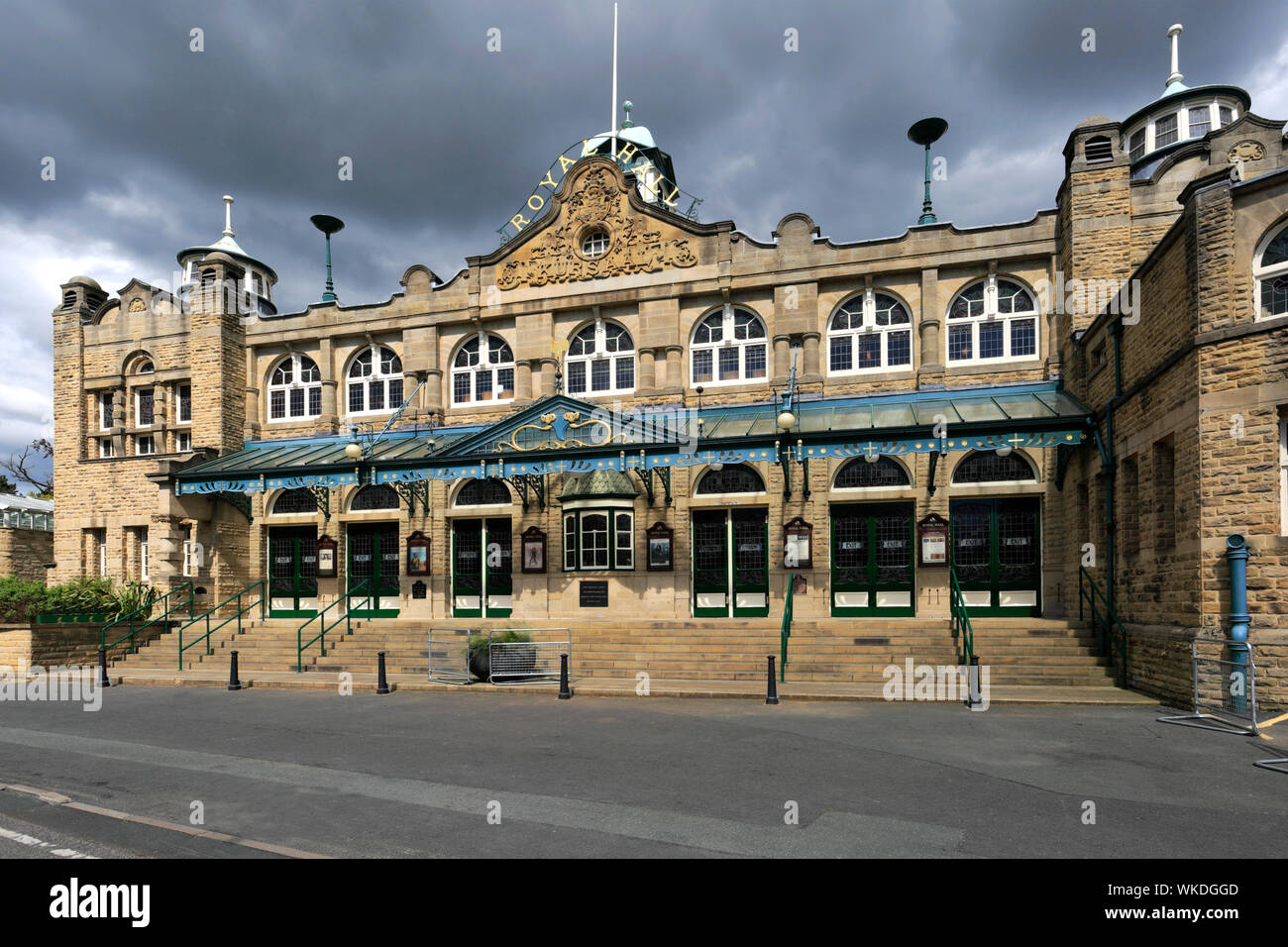 Royal hall harrogate hires stock photography and images Alamy