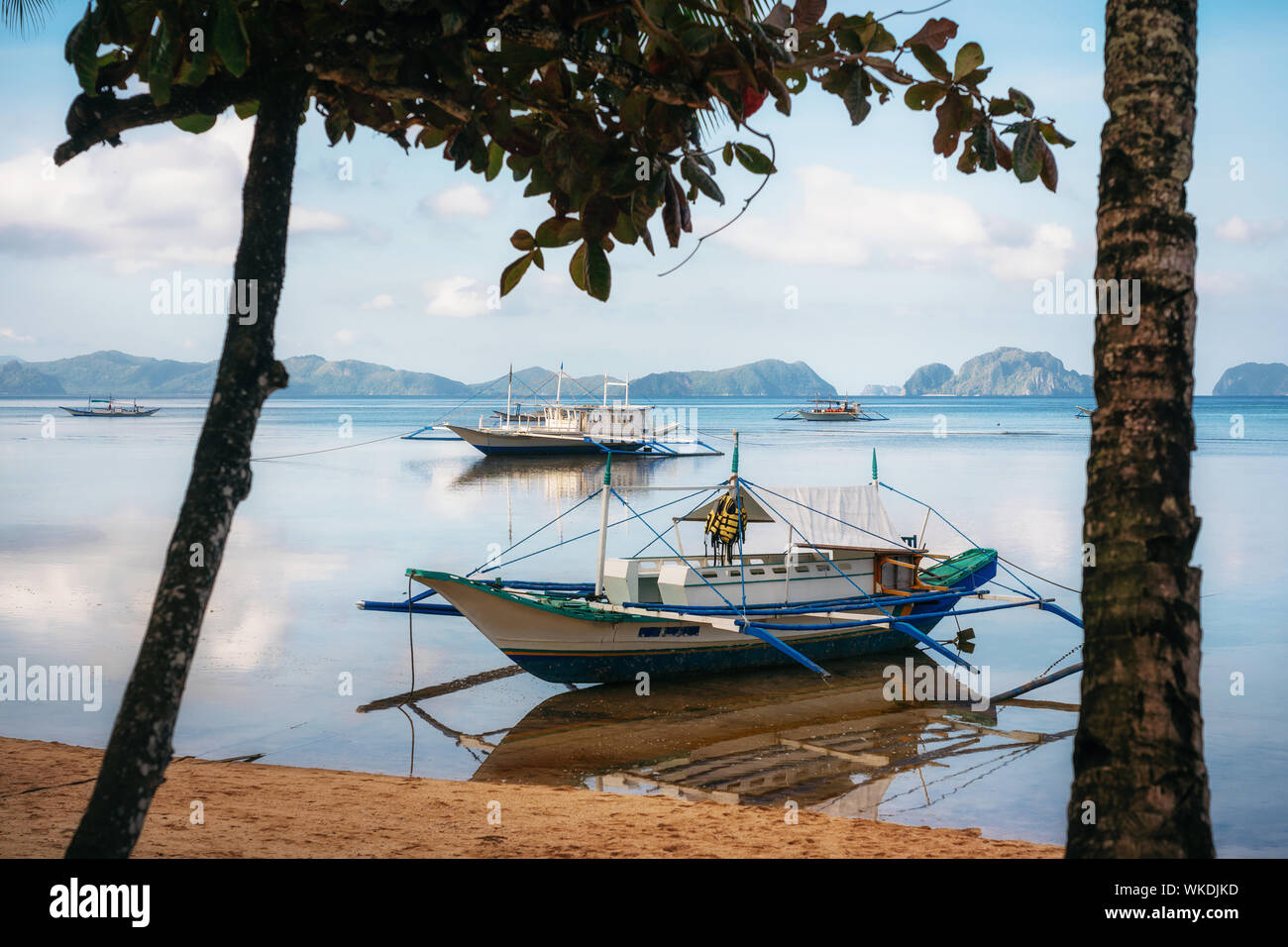 Small bangka boats on Corong Corong beach, El Nido, Philippines Stock Photo