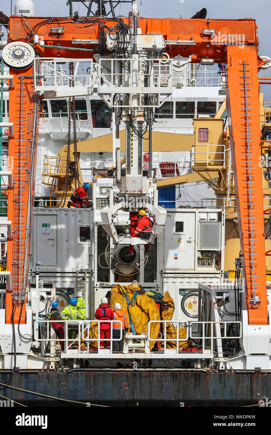 Glasgow, UK. 4th September 2019. The Faslane based NATO Submarine Rescue System (NSRS) was preparing to set sail from Glasgow's King George V Dock to take part in Exercise Golden Arrow on the Firth of Clyde with the teams who operate it the new unique rescue system, jointly owned by UK, France and Norway. The operating teams include Commander CHRIS BALDWIN (Royal Navy) Commander Espin ENGEBRETSEN (Norwegian Navy) and OLIVIA KINGHORN, aged 26, Project Engineer who supervised as the submersible, capable of diving down to 610 metres. Credit: Findlay/Alamy Live News Stock Photo