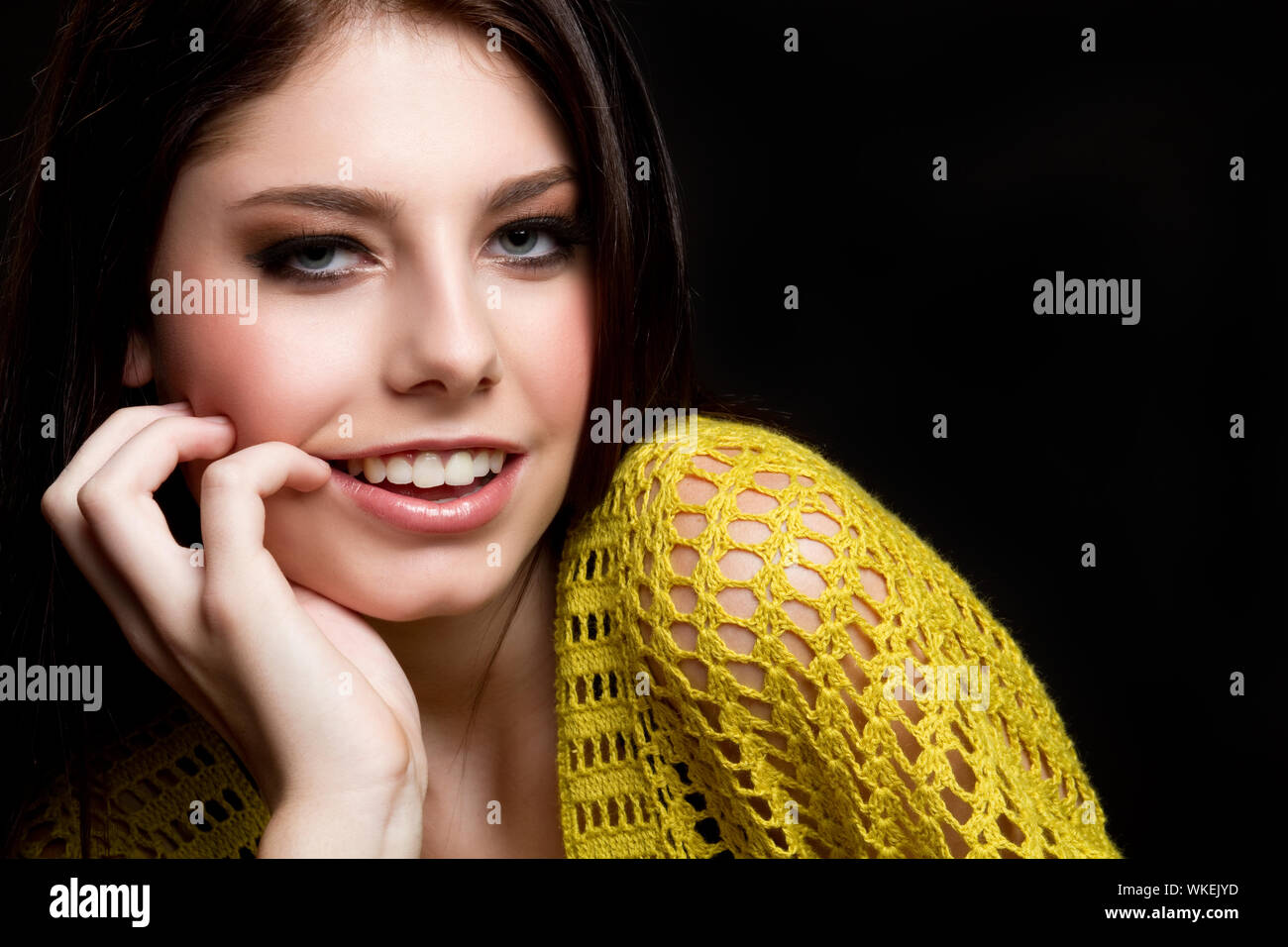 Pretty happy smiling teen girl Stock Photo - Alamy