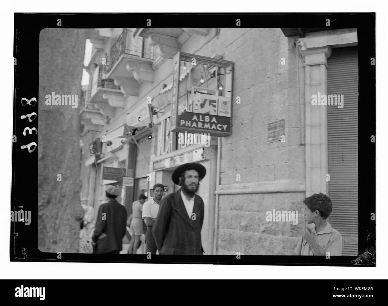 Jewish protest demonstration against Palestine White Paper (May 18 - 1939). Result of evening riot in Zion Circus, broken signs windows, etc. Stock Photo