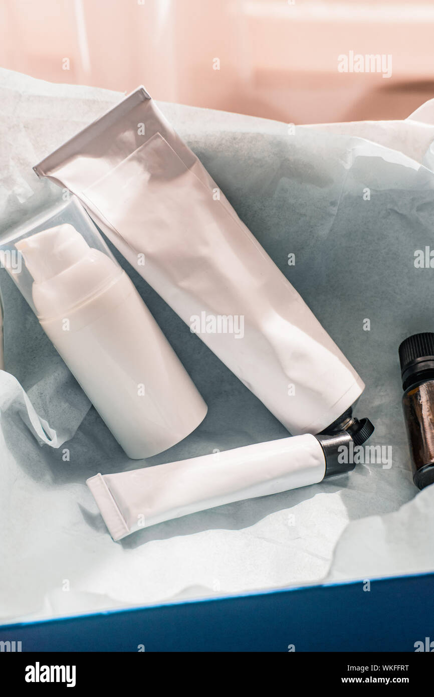 Beauty box set, bottles and tubes of natural cosmetics. Blogger skincare, face, hair and body essentials, salon treatments. Minimalism package, brandi Stock Photo - Alamy Beauty box set, bottles and tubes of natural cosmetics. Blogger skincare, face, hair and body essentials, salon treatments. Minimalism package, brandi Stock Photo - Alamy