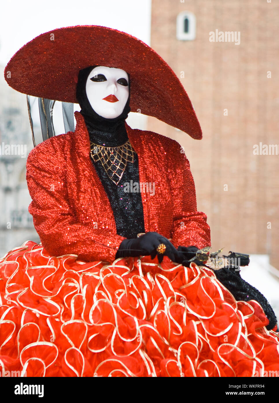 Red and black costume at the Venice Carnival Stock Photo - Alamy