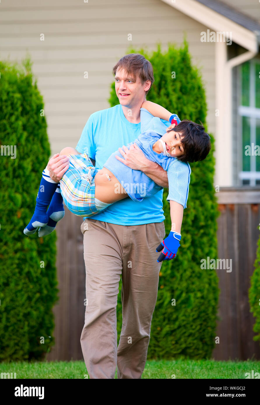 памятник сыну инвалиду. сын безработный. безработный 2 сезон. безработный программист сша ищет работу. отец и сын инвалид.